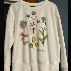 NWT! Fifth Sun Off White Floral Sweater